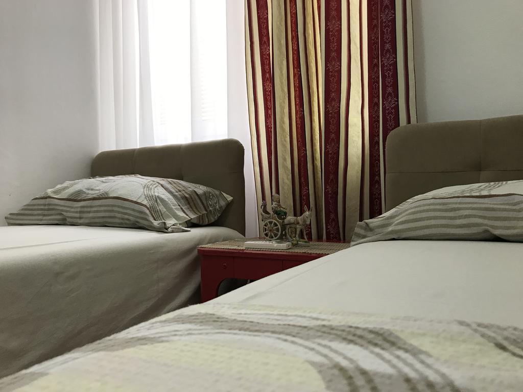 Apartments Pavicevic ติวัต ภายนอก รูปภาพ