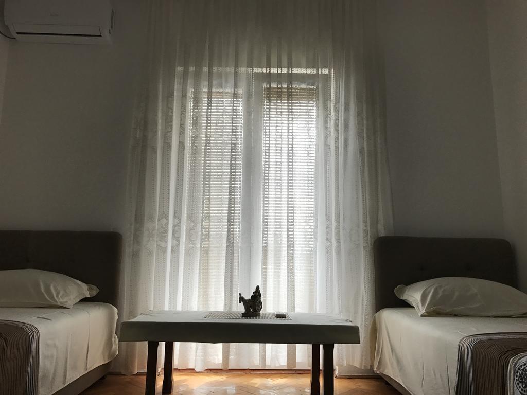 Apartments Pavicevic ติวัต ภายนอก รูปภาพ